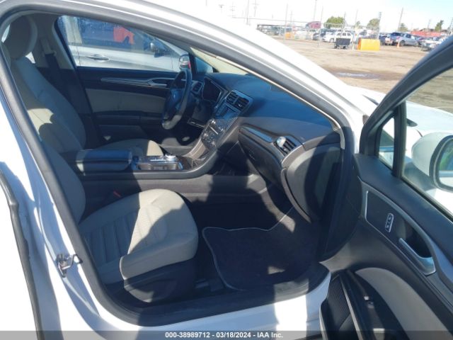 Photo 4 VIN: 3FA6P0UU4JR122385 - FORD FUSION HYBRID 