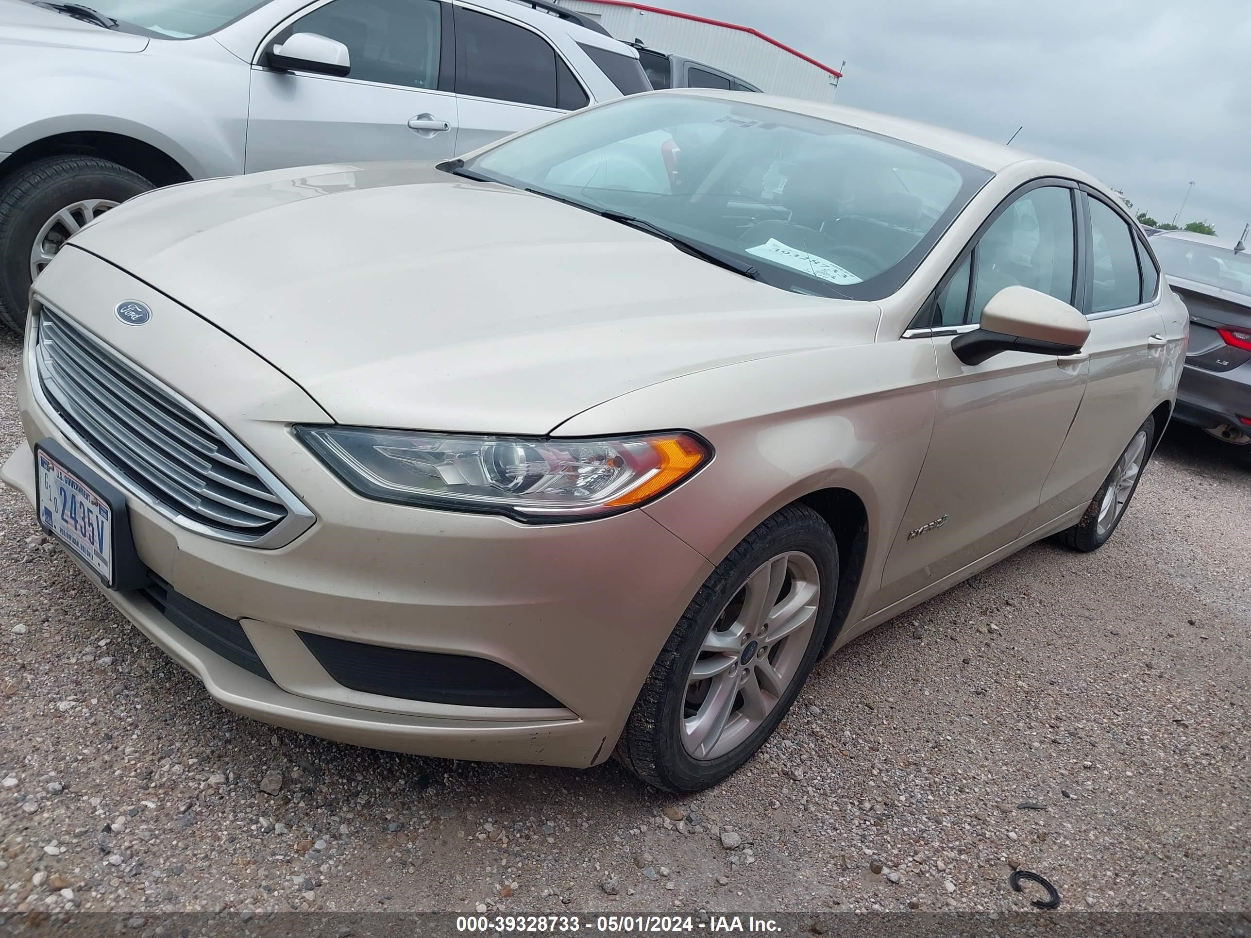 Photo 1 VIN: 3FA6P0UU4JR278989 - FORD FUSION 