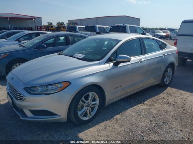 Photo 1 VIN: 3FA6P0UU4JR282072 - FORD FUSION 