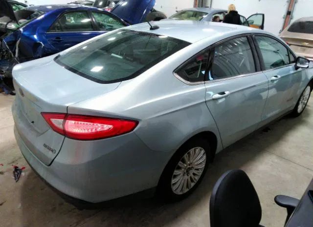 Photo 3 VIN: 3FA6P0UU5ER369081 - FORD FUSION 