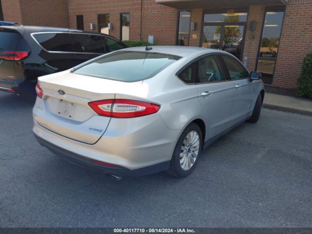 Photo 3 VIN: 3FA6P0UU5GR200908 - FORD FUSION 