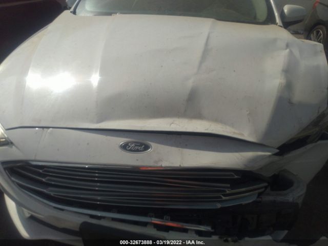 Photo 9 VIN: 3FA6P0UU5JR154469 - FORD FUSION HYBRID 