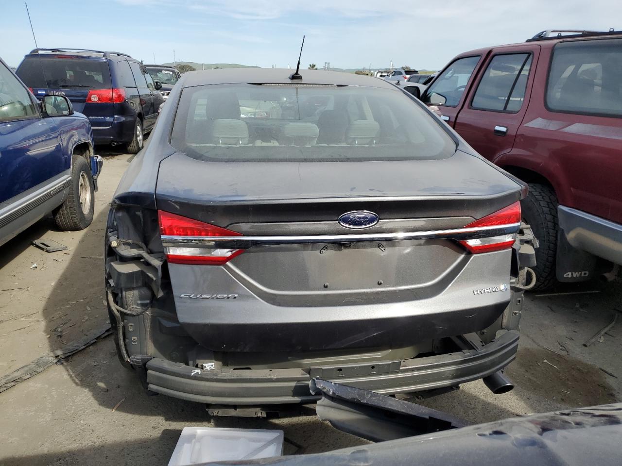 Photo 5 VIN: 3FA6P0UU7HR313695 - FORD FUSION 