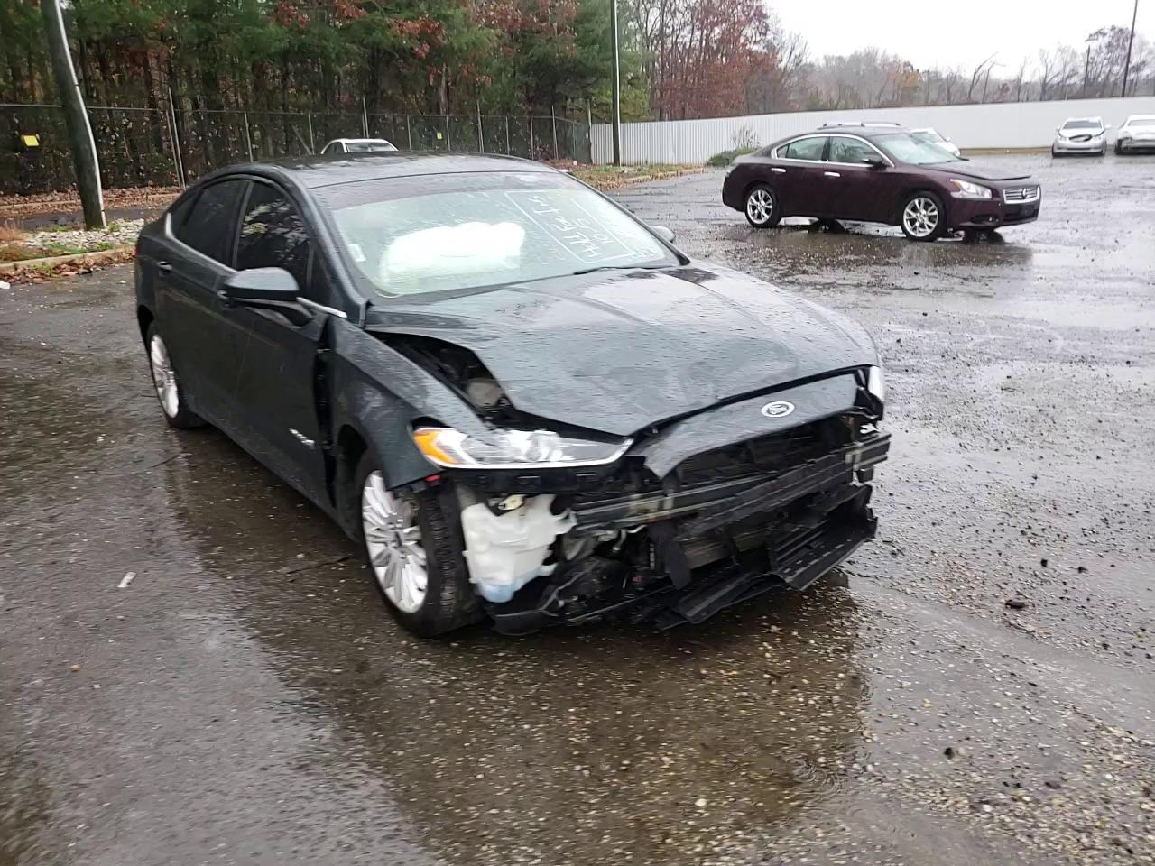 Photo 10 VIN: 3FA6P0UU8FR307563 - FORD FUSION S H 