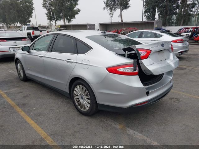 Photo 2 VIN: 3FA6P0UU9GR329329 - FORD FUSION 