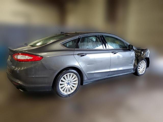 Photo 2 VIN: 3FA6P0UUXGR403714 - FORD FUSION 