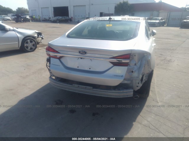 Photo 5 VIN: 3FA6P0UUXJR235886 - FORD FUSION HYBRID 