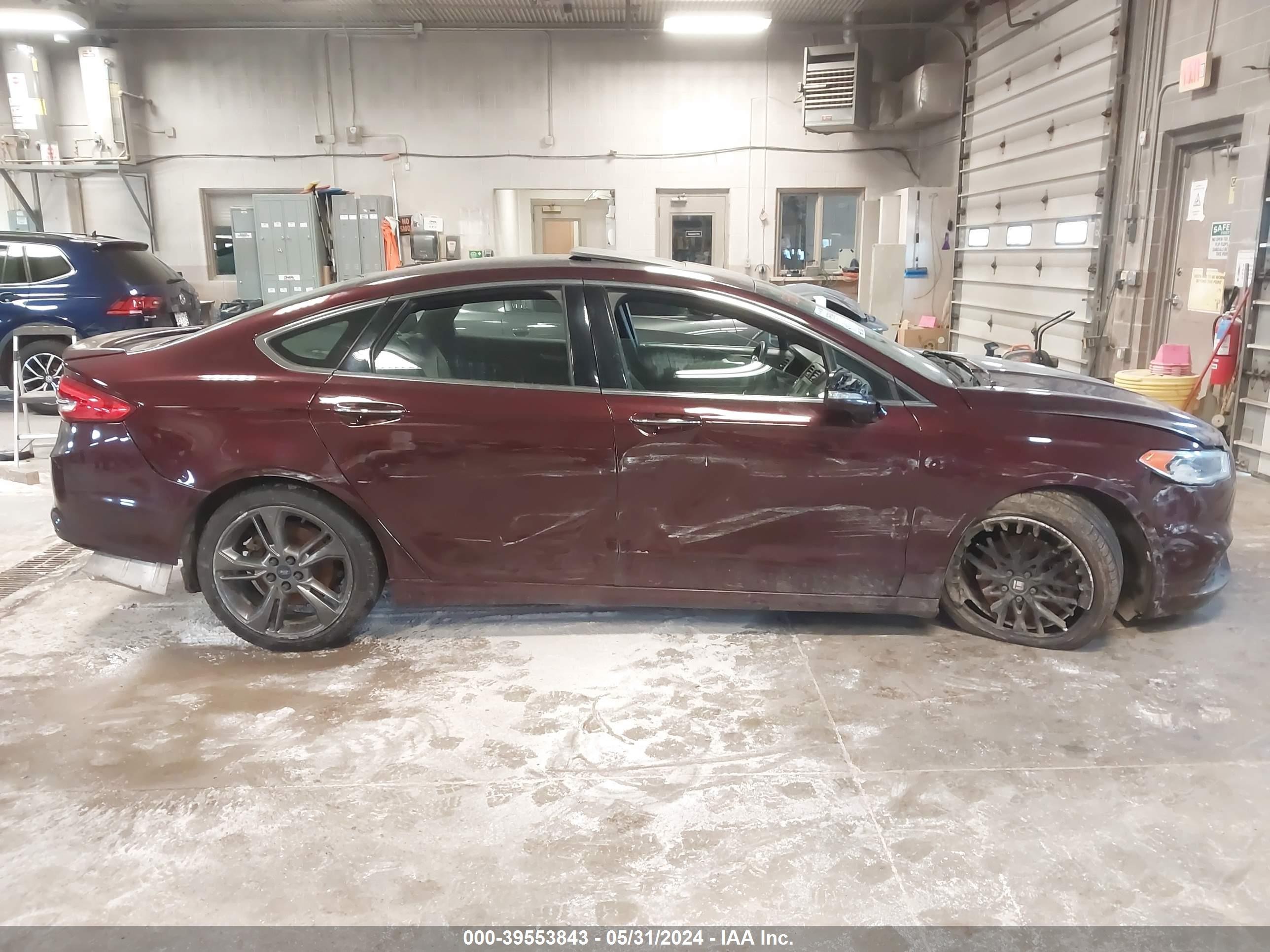 Photo 11 VIN: 3FA6P0VP6HR228033 - FORD FUSION 