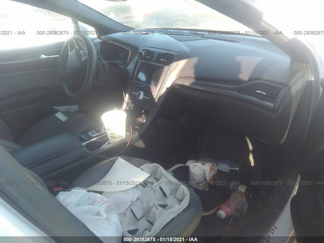 Photo 4 VIN: 3FA6P0VP8HR256576 - FORD FUSION 