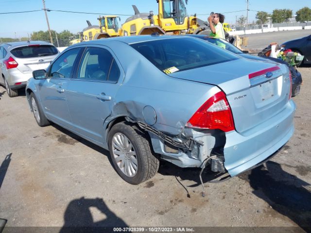 Photo 2 VIN: 3FADP0L30AR301717 - FORD FUSION 