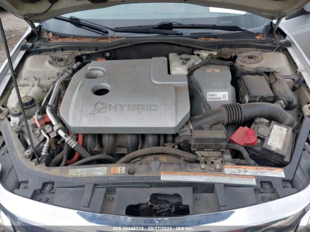 Photo 9 VIN: 3FADP0L30AR335365 - FORD FUSION HYBRID 