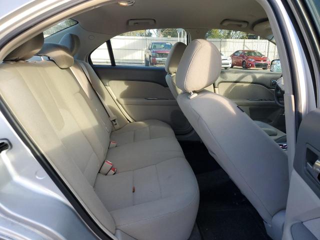 Photo 9 VIN: 3FADP0L30BR129576 - FORD FUSION 