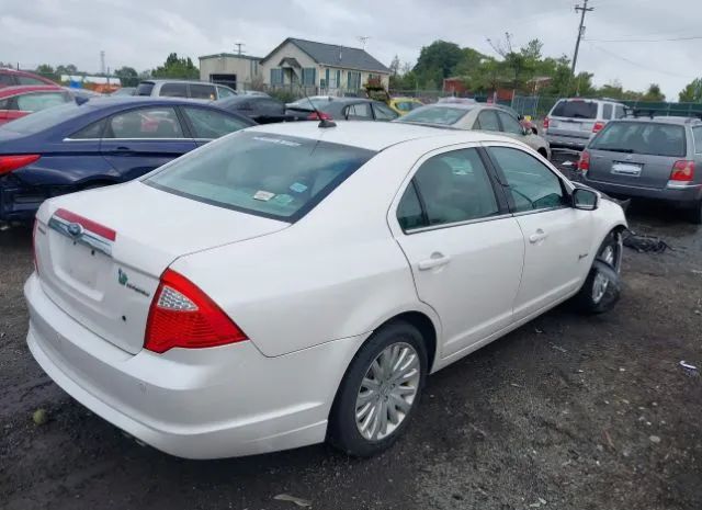 Photo 3 VIN: 3FADP0L30CR241716 - FORD FUSION 