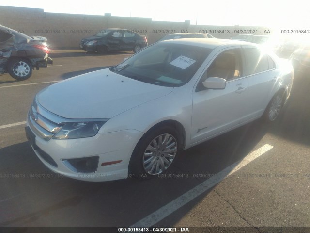 Photo 1 VIN: 3FADP0L30CR302157 - FORD FUSION 