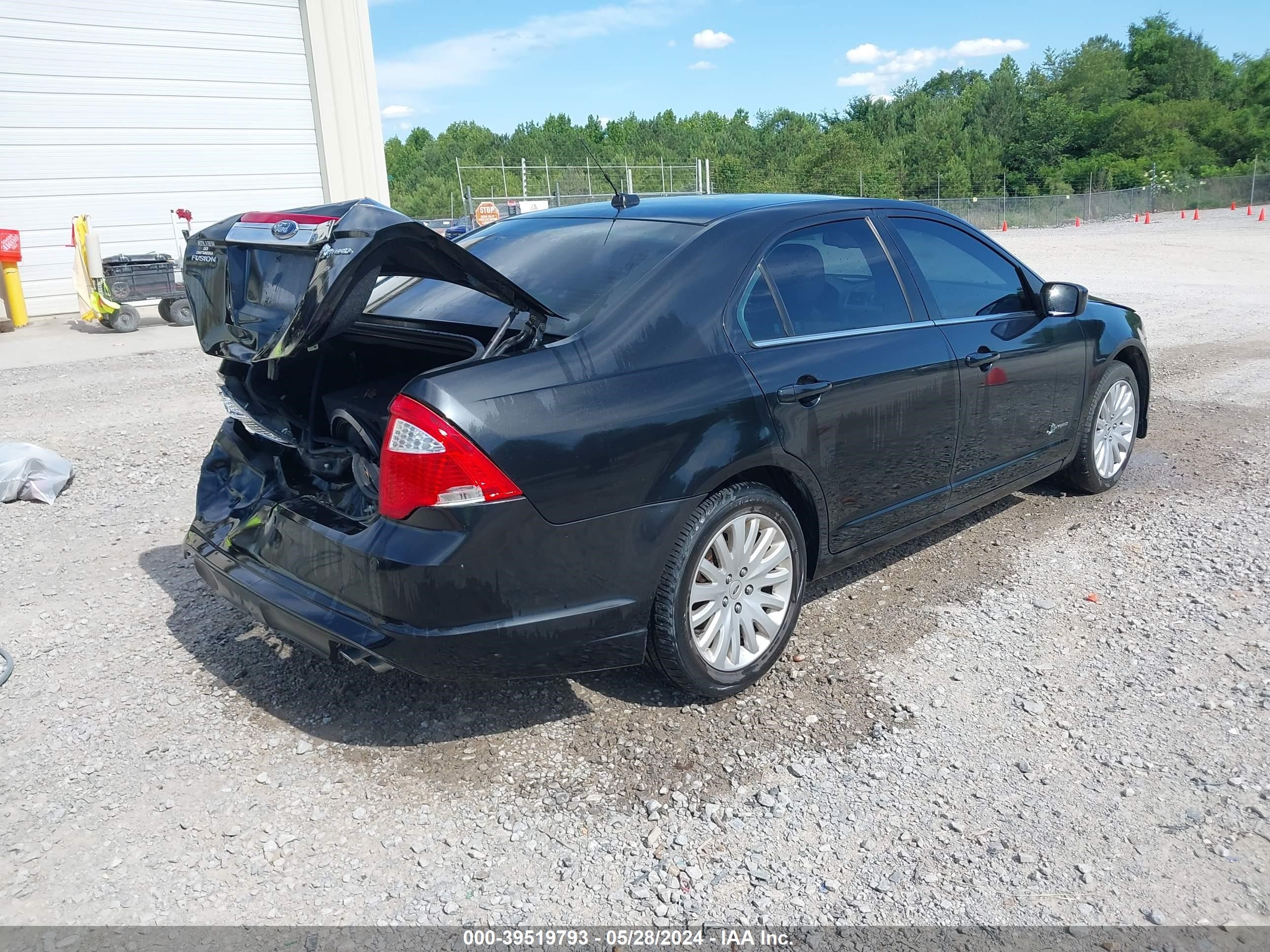 Photo 3 VIN: 3FADP0L31AR171480 - FORD FUSION 