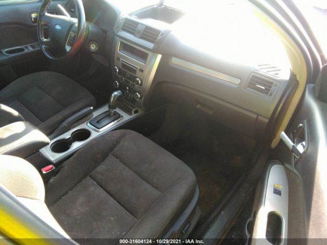 Photo 4 VIN: 3FADP0L31AR278609 - FORD FUSION 