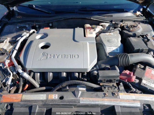 Photo 9 VIN: 3FADP0L31CR197161 - FORD FUSION HYBRID 