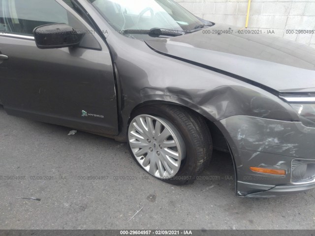 Photo 5 VIN: 3FADP0L31CR259609 - FORD FUSION 