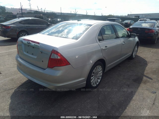 Photo 3 VIN: 3FADP0L32AR267764 - FORD FUSION 