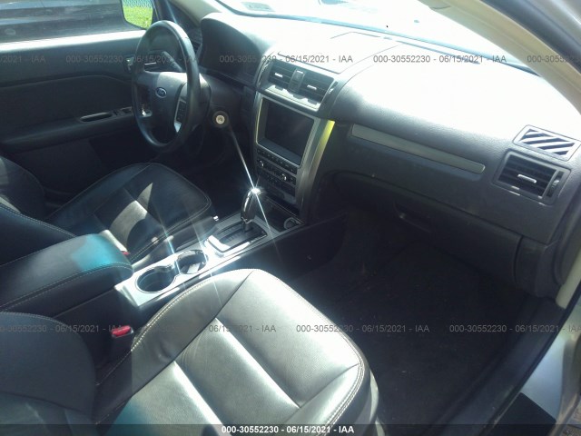 Photo 4 VIN: 3FADP0L32AR267764 - FORD FUSION 