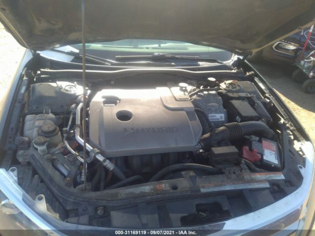 Photo 9 VIN: 3FADP0L32AR318518 - FORD FUSION 