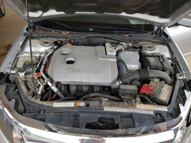 Photo 6 VIN: 3FADP0L32BR124637 - FORD FUSION HYB 