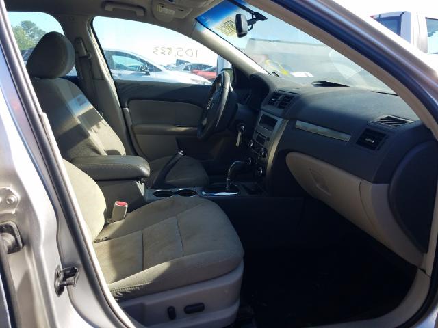 Photo 4 VIN: 3FADP0L32BR180996 - FORD FUSION HYB 