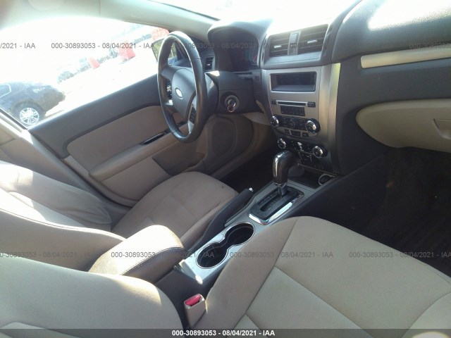 Photo 4 VIN: 3FADP0L33AR286162 - FORD FUSION 