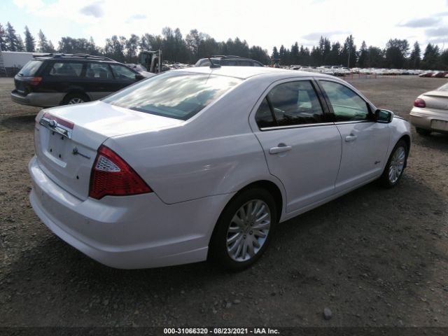 Photo 3 VIN: 3FADP0L34AR102363 - FORD FUSION 