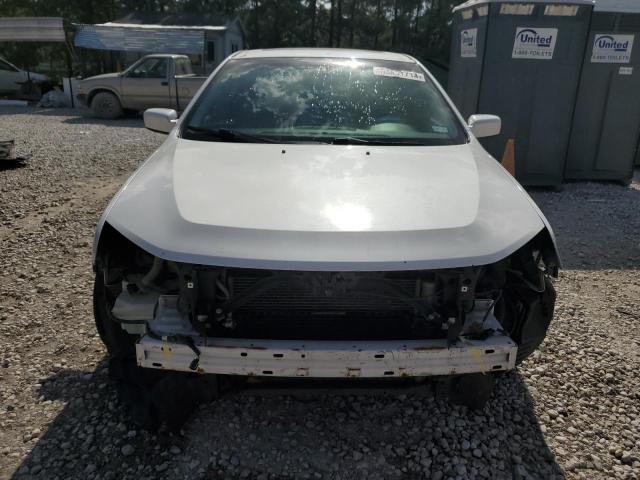 Photo 4 VIN: 3FADP0L34AR275526 - FORD FUSION 