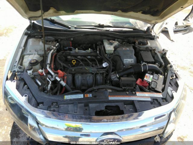 Photo 9 VIN: 3FADP0L34AR360088 - FORD FUSION 