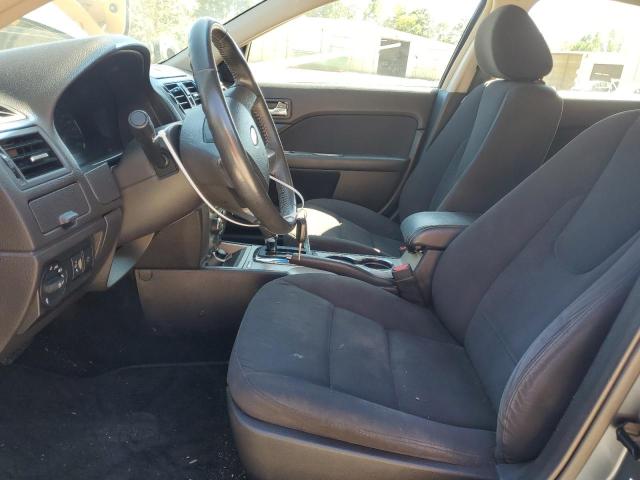 Photo 6 VIN: 3FADP0L34BR156585 - FORD FUSION 