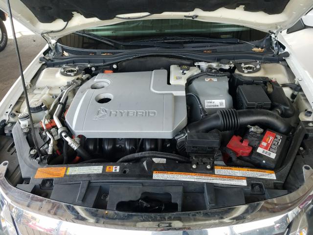 Photo 6 VIN: 3FADP0L34BR272000 - FORD FUSION HYB 