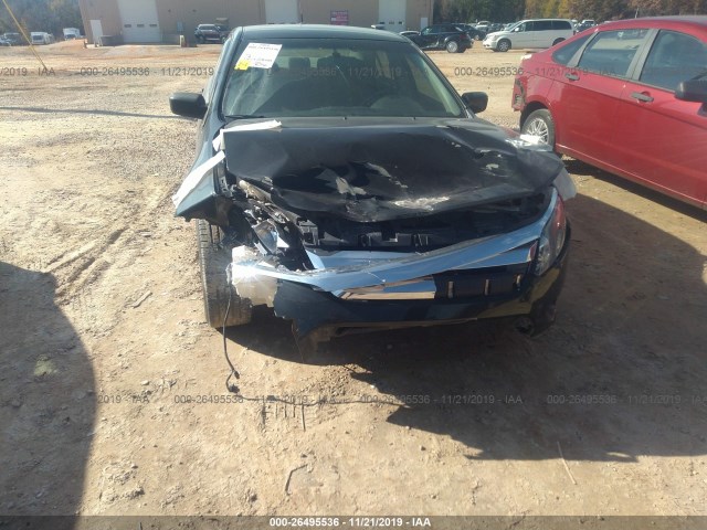 Photo 5 VIN: 3FADP0L35AR284607 - FORD FUSION 