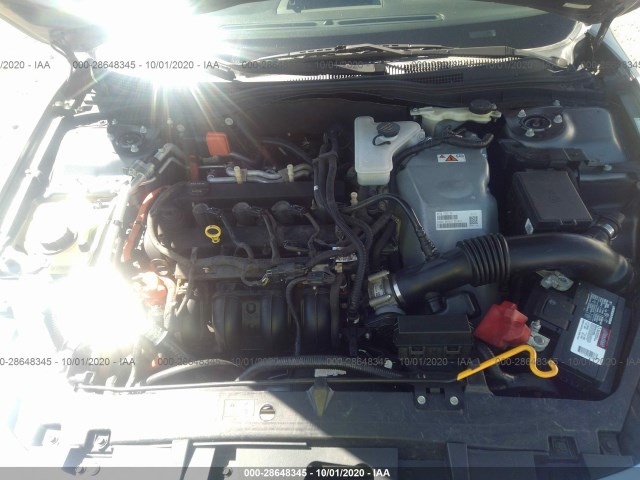 Photo 9 VIN: 3FADP0L35AR390216 - FORD FUSION 