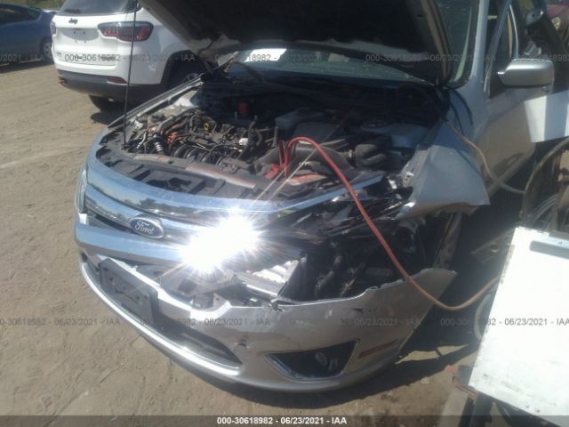 Photo 5 VIN: 3FADP0L35BR116774 - FORD FUSION 