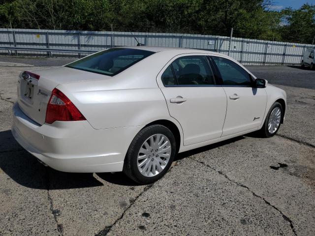 Photo 2 VIN: 3FADP0L35BR117052 - FORD FUSION HYB 