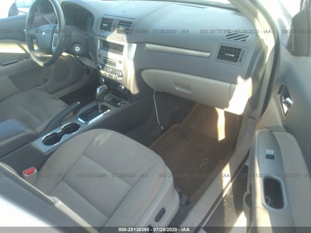 Photo 4 VIN: 3FADP0L35CR206850 - FORD FUSION 