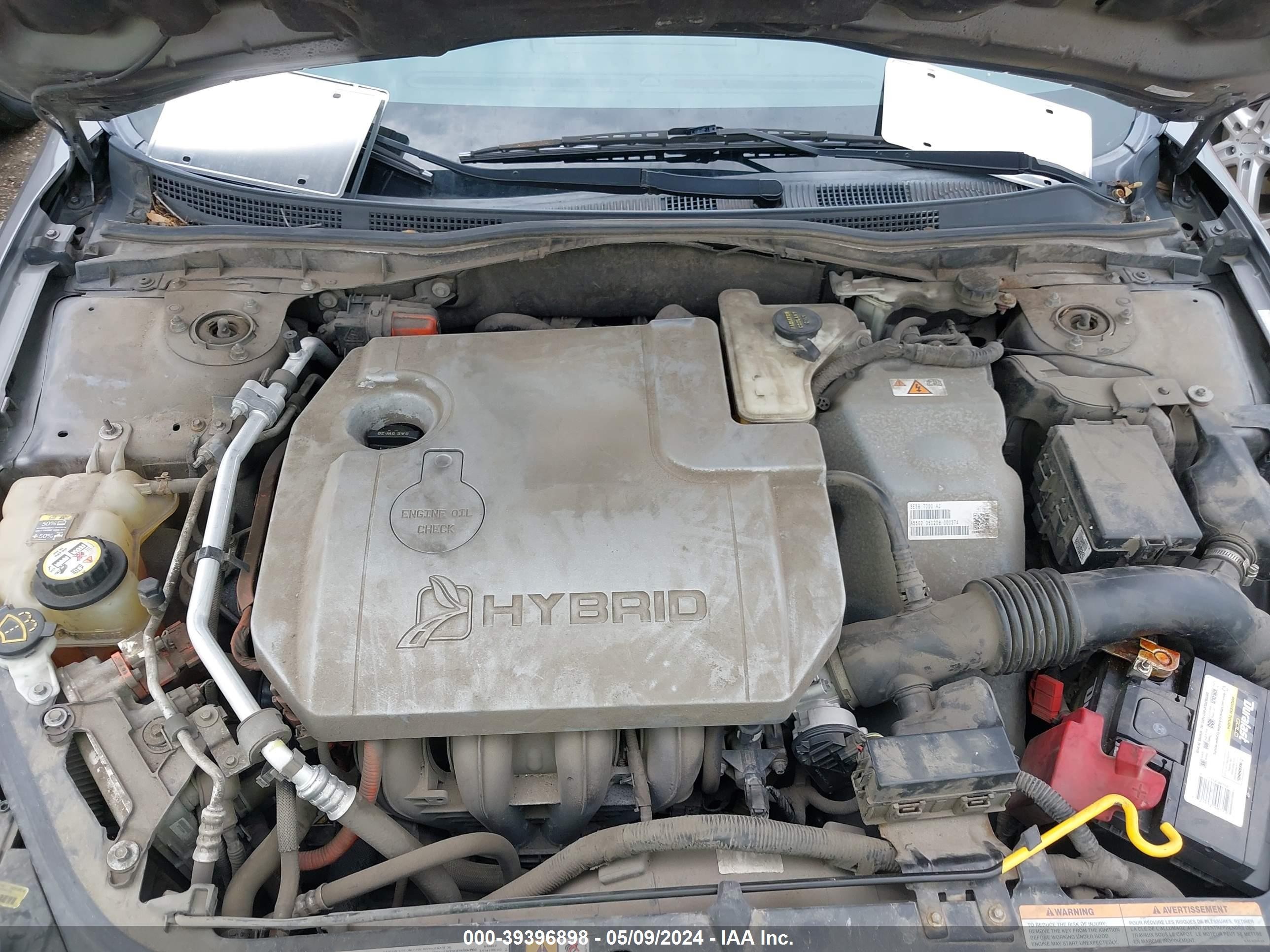 Photo 9 VIN: 3FADP0L36AR106754 - FORD FUSION 