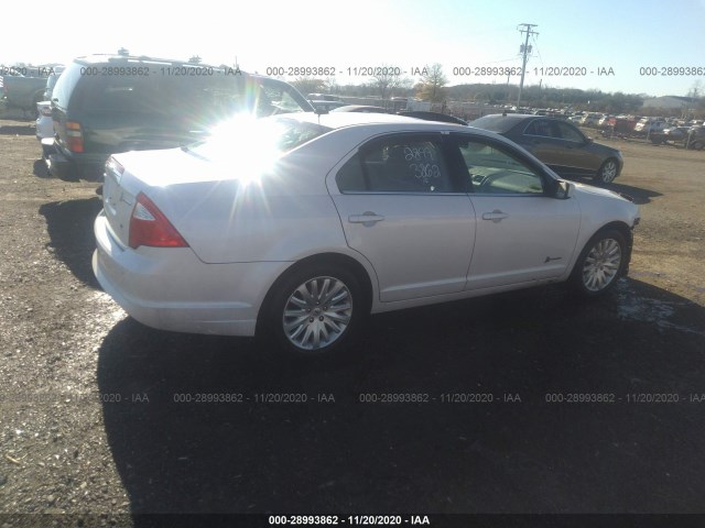 Photo 3 VIN: 3FADP0L36CR281332 - FORD FUSION 