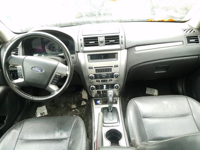 Photo 8 VIN: 3FADP0L37AR335198 - FORD FUSION HYB 