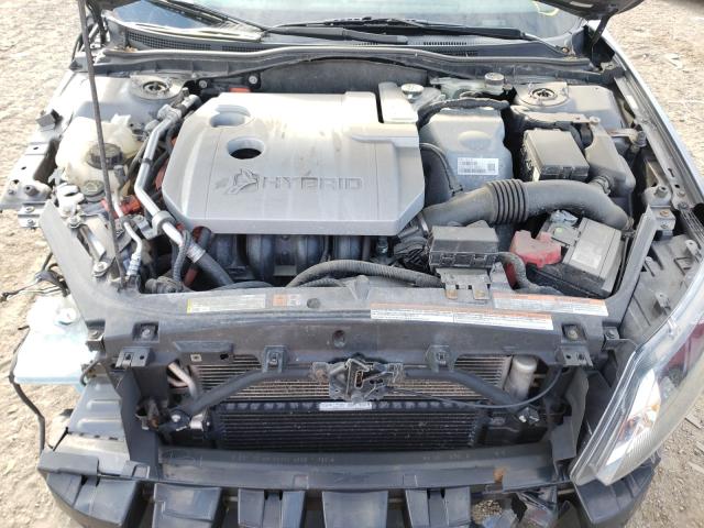 Photo 6 VIN: 3FADP0L37BR145256 - FORD FUSION HYB 