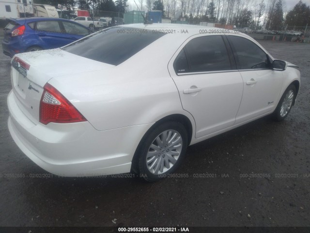 Photo 3 VIN: 3FADP0L37BR299997 - FORD FUSION 