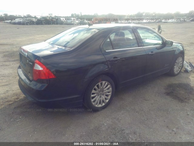 Photo 3 VIN: 3FADP0L38AR134569 - FORD FUSION 