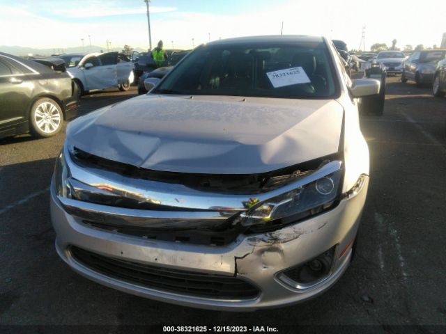 Photo 5 VIN: 3FADP0L38AR139352 - FORD FUSION HYBRID 