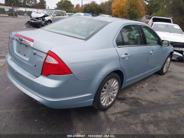 Photo 3 VIN: 3FADP0L38AR228001 - FORD FUSION 