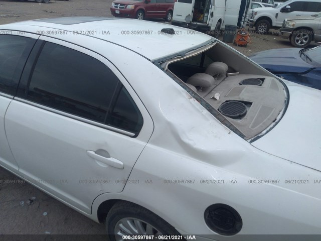 Photo 5 VIN: 3FADP0L38AR255179 - FORD FUSION 