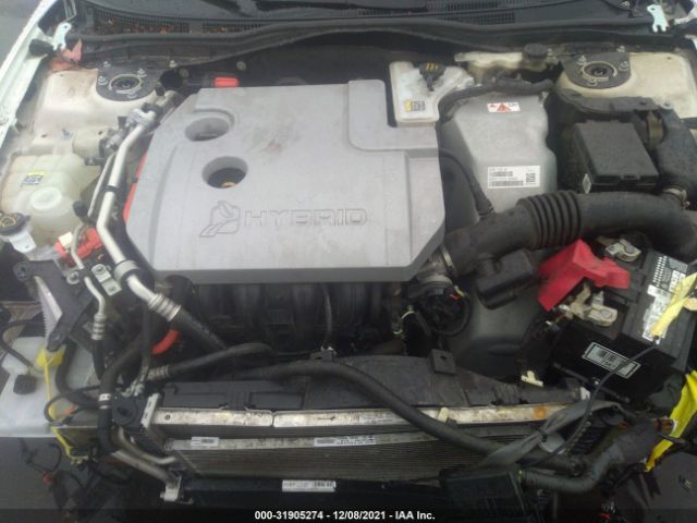 Photo 9 VIN: 3FADP0L38BR117630 - FORD FUSION 