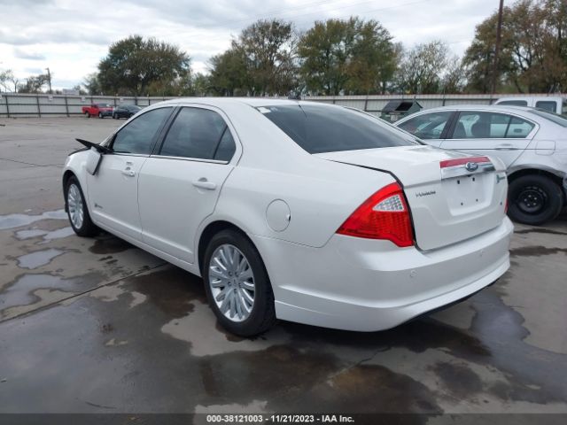 Photo 2 VIN: 3FADP0L38CR217860 - FORD FUSION HYBRID 