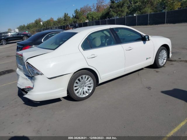 Photo 3 VIN: 3FADP0L38CR340770 - FORD FUSION HYBRID 